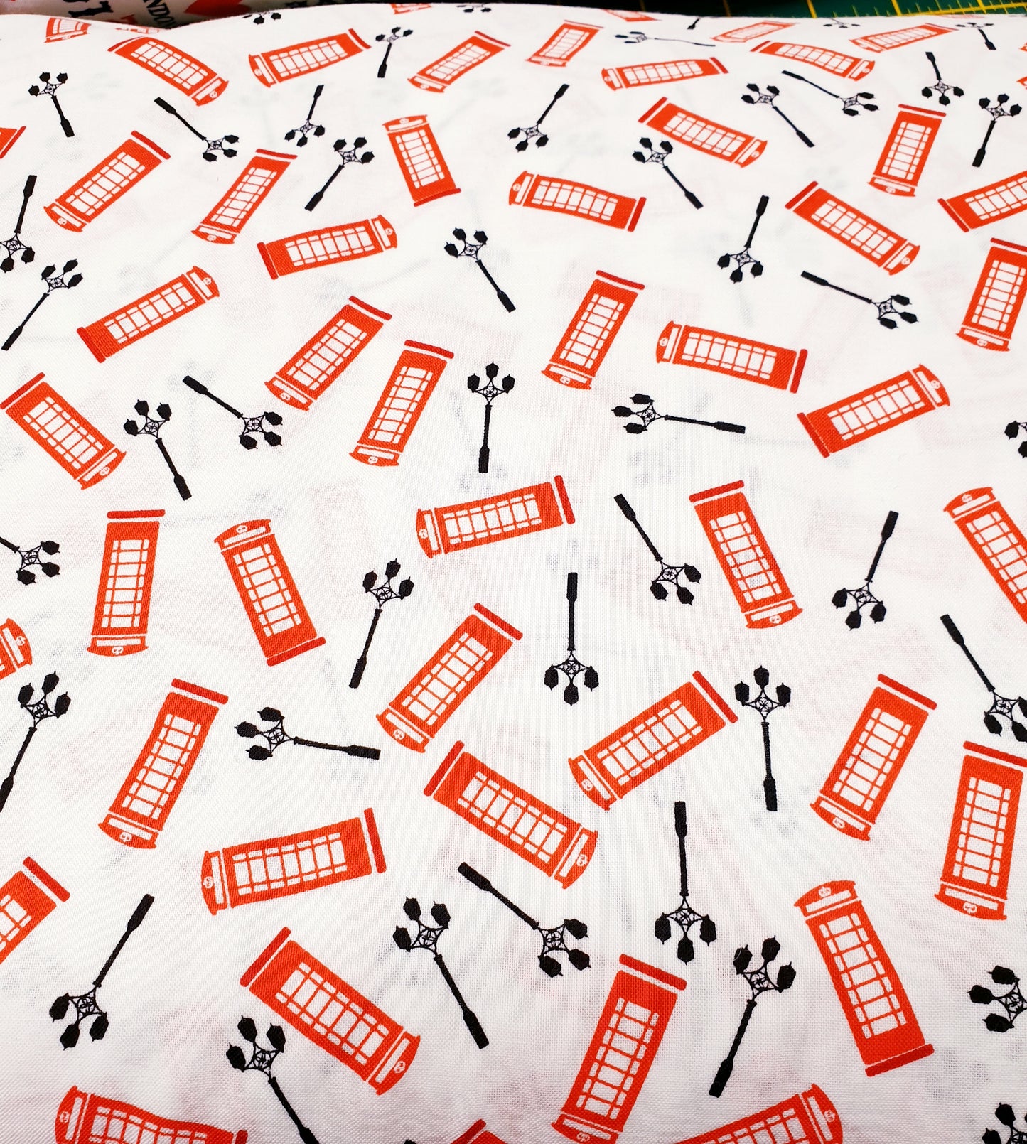 Telephone Box Jubilee 100% cotton